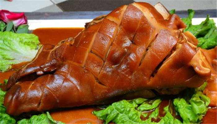 導(dǎo)致癌癥的食物有哪些？那些食物平時我們不能多吃？