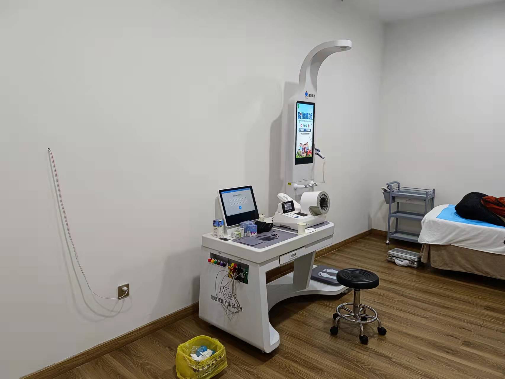 自助體檢一體機究竟有多智能？